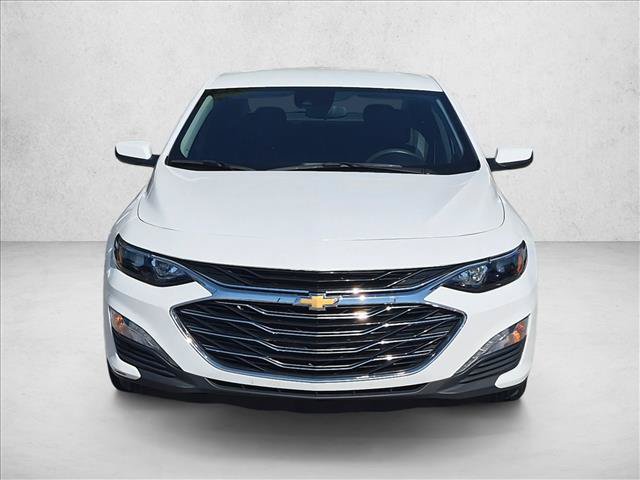 Used 2025 Chevrolet Malibu LT FWD image 2