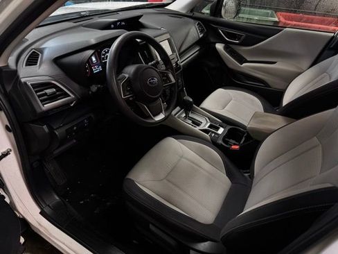 Used 2021 Subaru Forester Base image 12