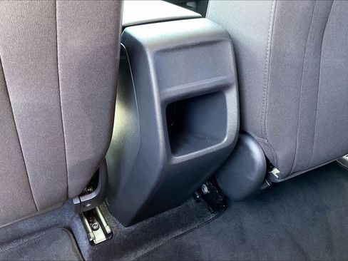 Used 2024 Chevrolet Trax LS w/ LS Convenience Package FWD image 33