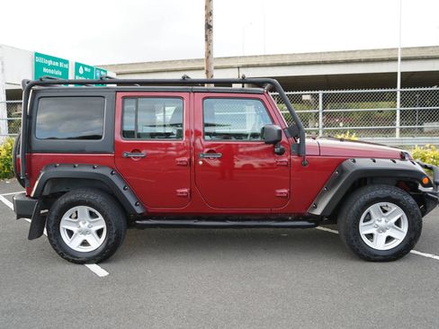 Used 2012 Jeep Wrangler Unlimited Sport AWD/4WD image 20