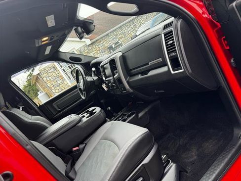 Used 2017 RAM 2500 Power Wagon w/ Luxury Group image 30