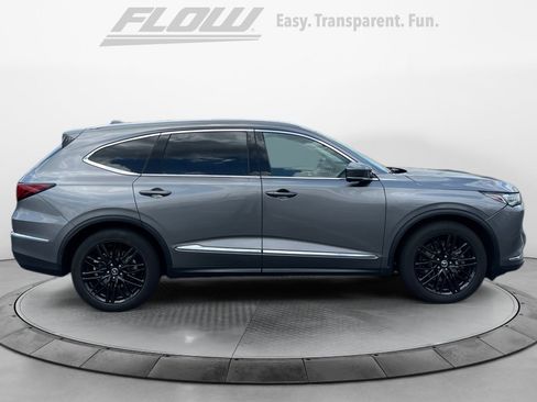 Used 2023 Acura MDX SH-AWD w/ Advance Package image 10