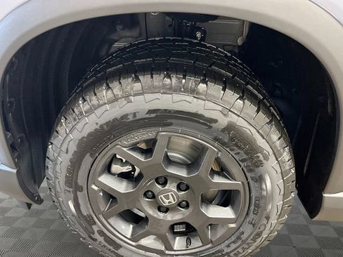 New 2026 Honda Pilot TrailSport image 13