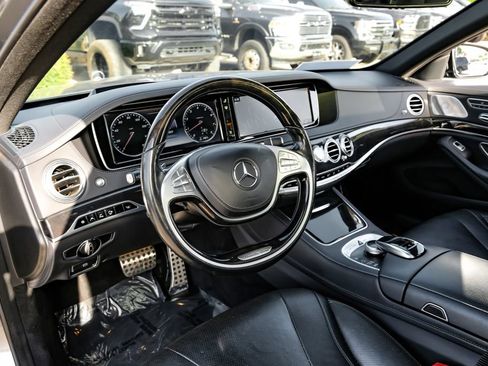 Used 2016 Mercedes-Benz S 550 Sedan image 11