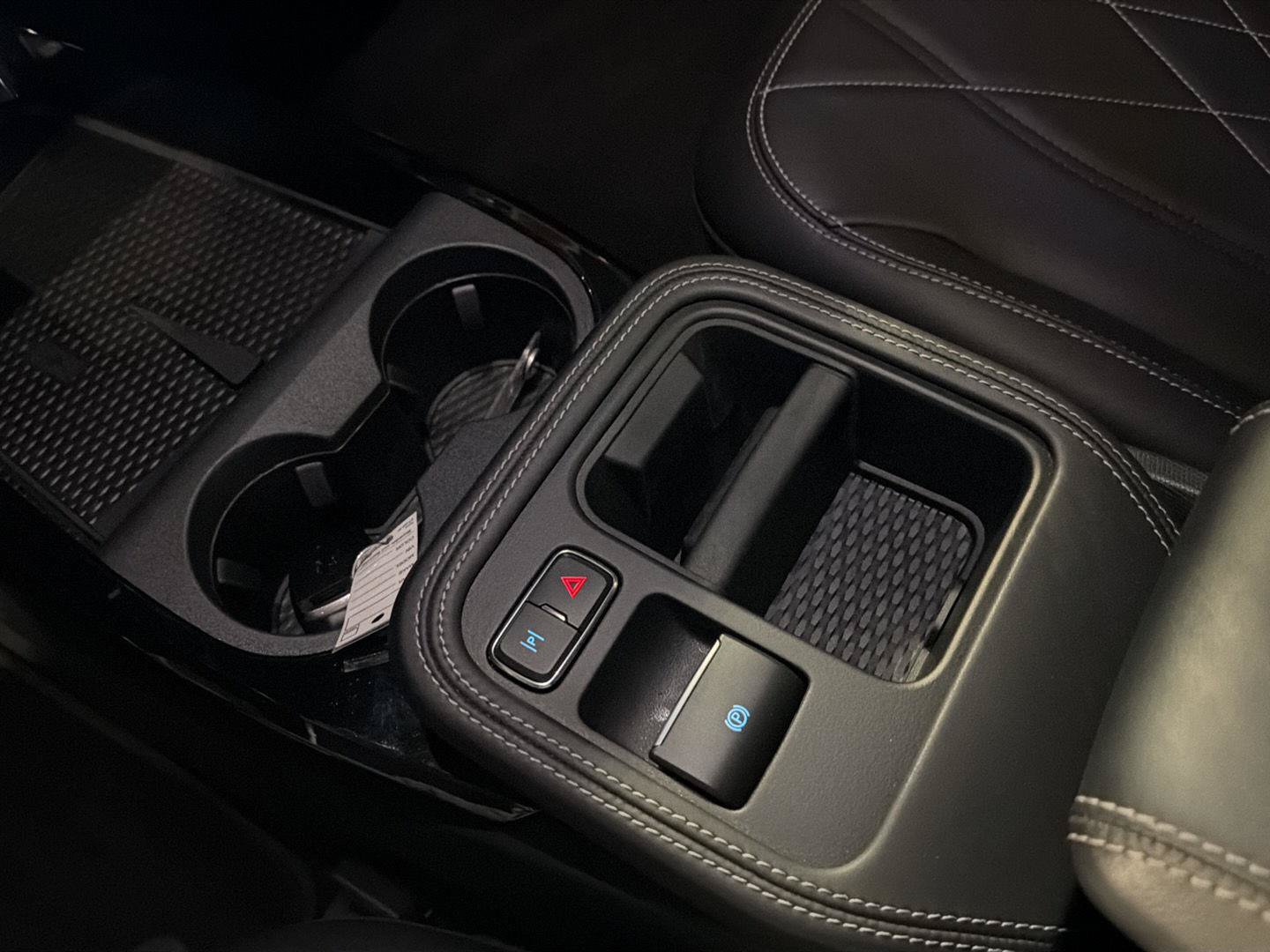 Used 2025 Ford Mustang Mach-E Select RWD image 28