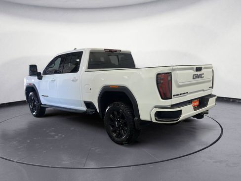 Used 2026 GMC Sierra 3500 AT4 w/ AT4 Premium Plus Package AWD/4WD image 9