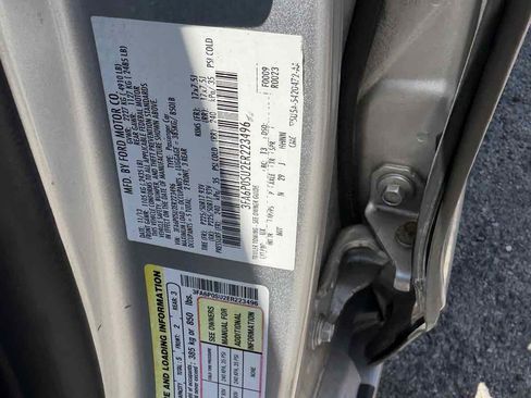 Used 2014 Ford Fusion Energi Titanium FWD image 19