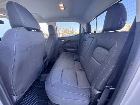 Used 2016 GMC Canyon SLE w/ SLE Convenience Package image 14