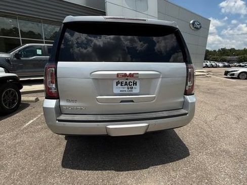 Used 2017 GMC Yukon SLT w/ Open Road Package RWD image 4