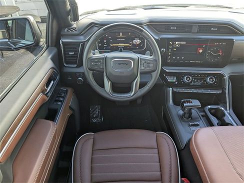 New 2026 GMC Sierra 1500 Denali Ultimate w/ LPO, Black Badging Package image 19