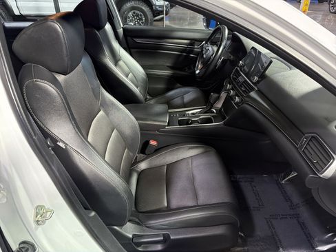 Used 2020 Honda Accord Sport image 23
