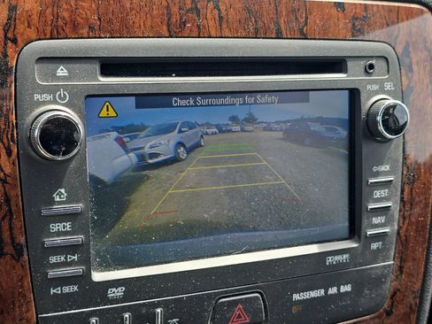 Used 2013 Chevrolet Traverse LTZ AWD/4WD image 10