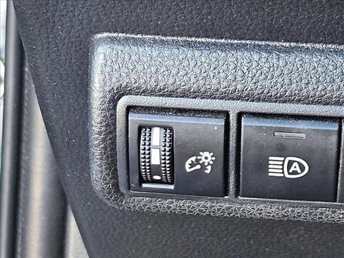 Used 2025 Toyota Corolla LE FWD image 8