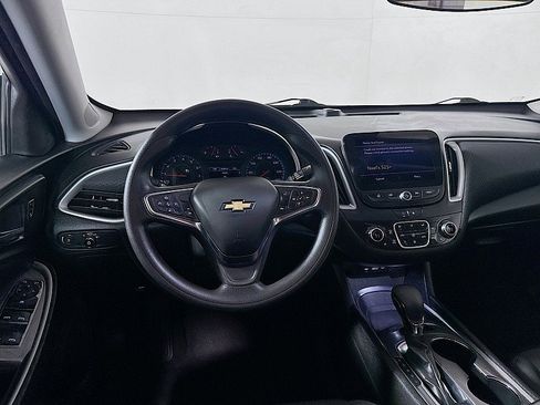Used 2023 Chevrolet Malibu LT image 22