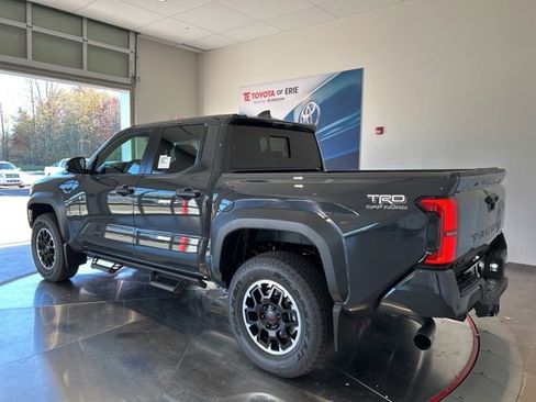 New 2025 Toyota Tacoma TRD Off-Road image 4