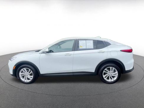 Used 2025 Buick Envista Preferred FWD image 9