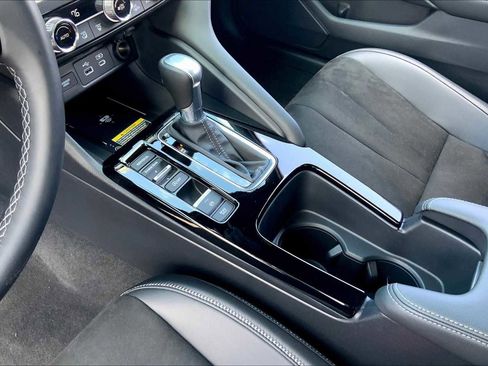 Used 2023 Acura Integra A-Spec image 17