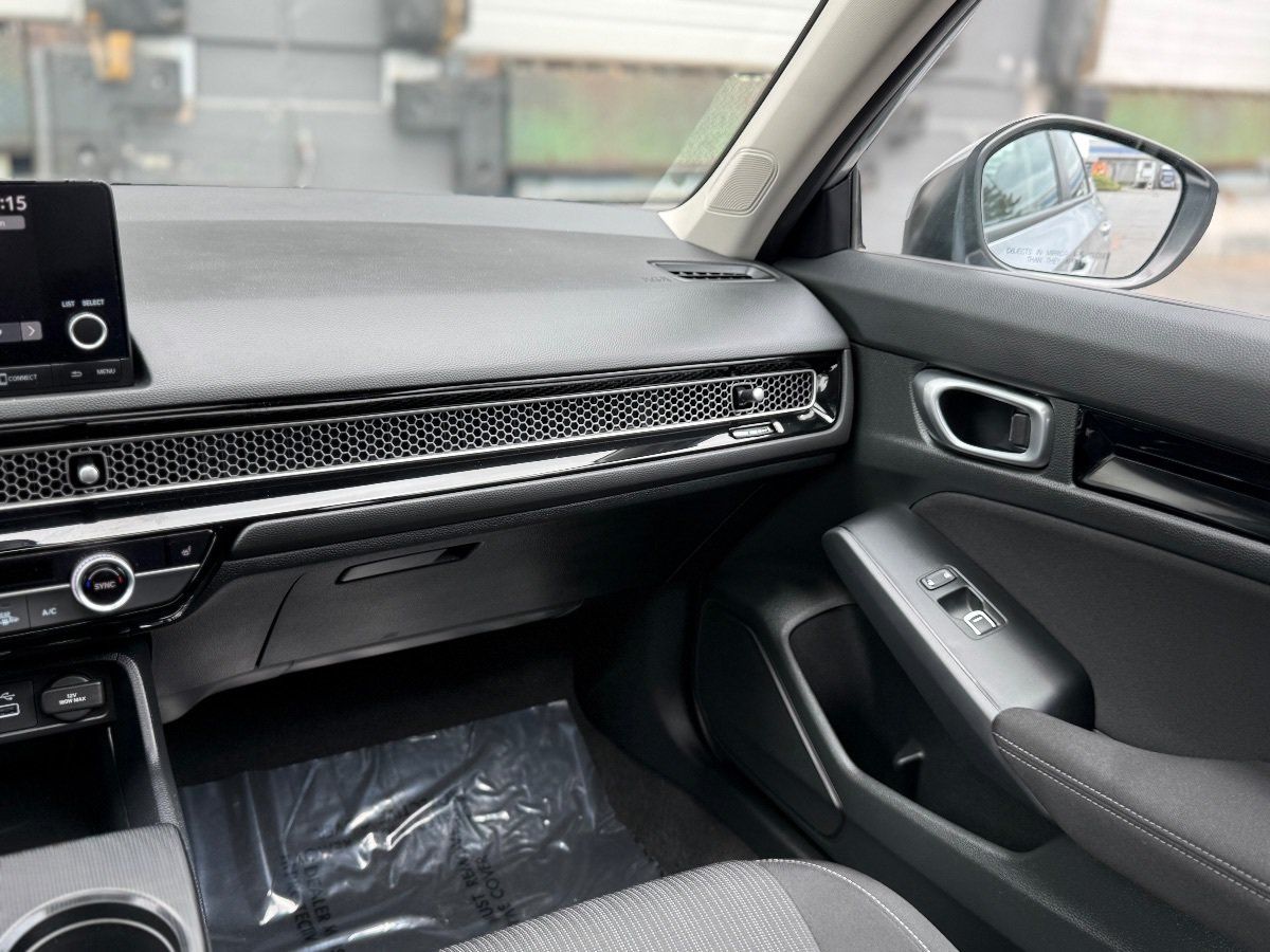 Used 2024 Honda Civic EX image 22