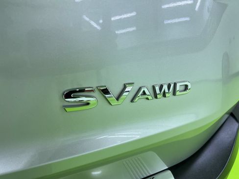 Used 2023 Nissan Rogue SV AWD/4WD image 13