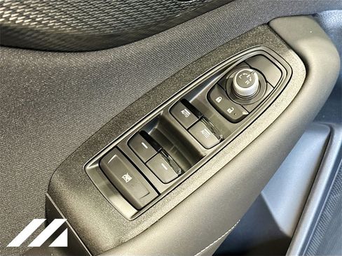 Used 2025 Subaru Legacy Premium image 18