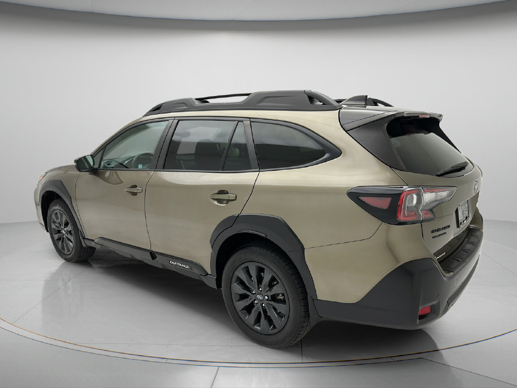 Used 2024 Subaru Outback Onyx Edition AWD/4WD image 4