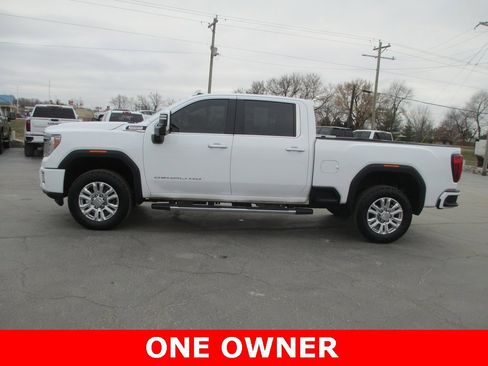 Used 2020 GMC Sierra 2500 Denali w/ Denali Ultimate Package image 9