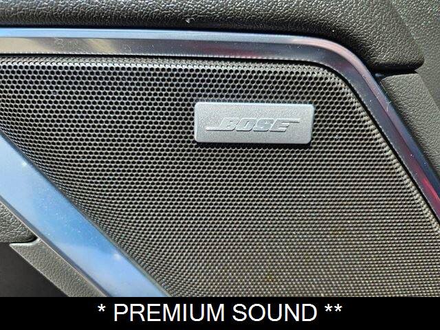 Used 2023 Chevrolet Silverado 1500 RST AWD/4WD image 5