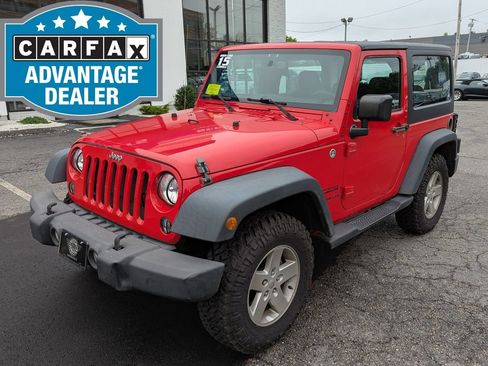 Used 2015 Jeep Wrangler Sport w/ Quick Order Package 24S AWD/4WD image 2