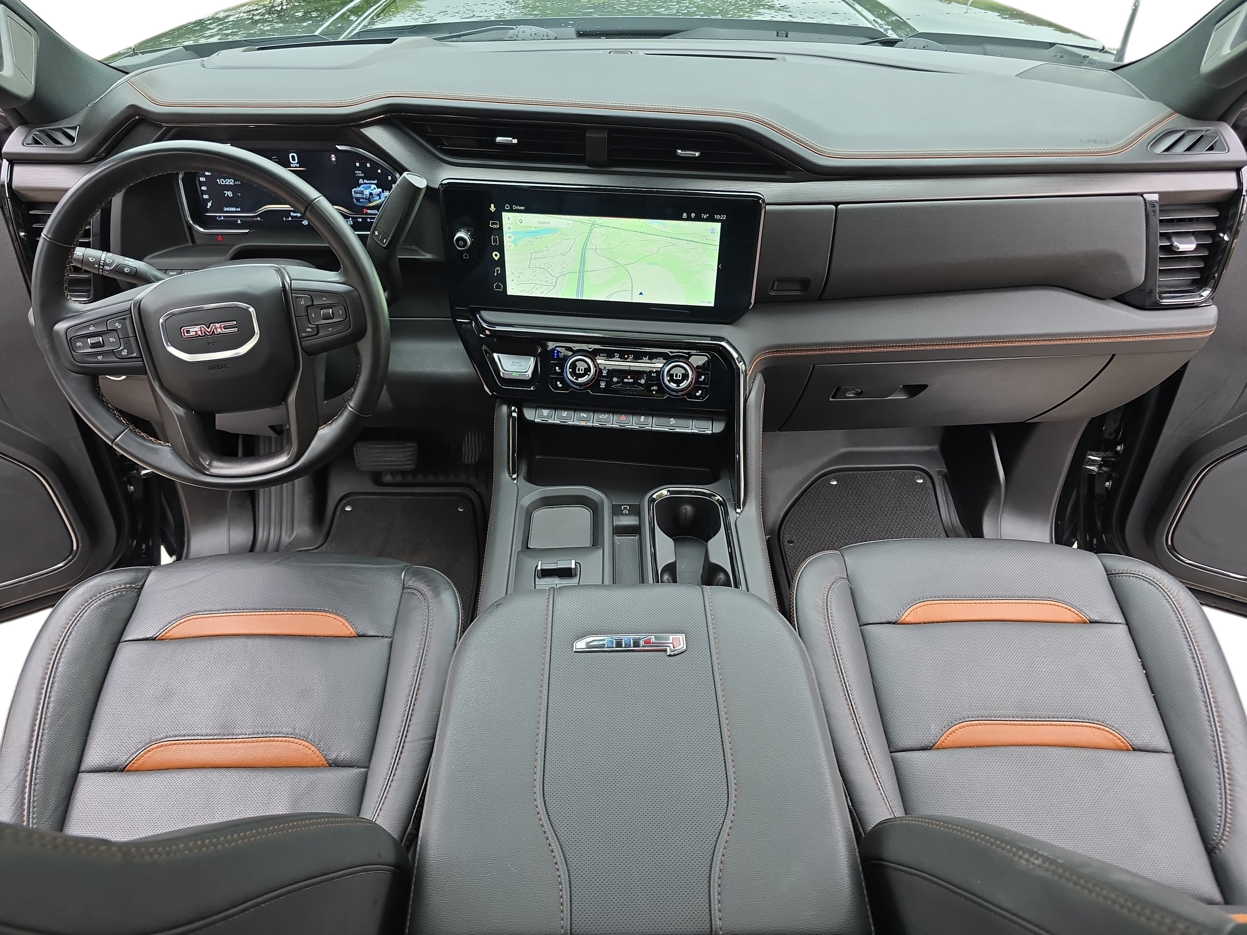 Used 2025 GMC Sierra 2500 AT4 w/ AT4 Premium Plus Package AWD/4WD image 9