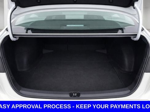 Used 2023 Toyota Corolla LE FWD image 18