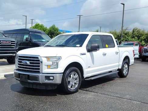 Used 2016 Ford F150 XLT w/ Equipment Group 302A Luxury RWD image 2