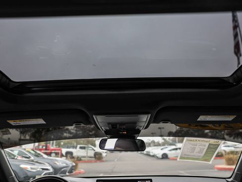 Used 2023 Honda Accord Sport image 7