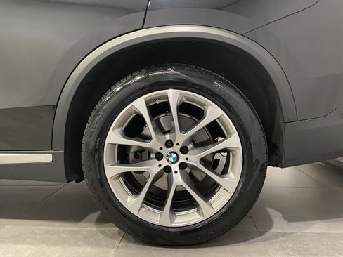 Used 2021 BMW X5 xDrive40i w/ Convenience Package AWD/4WD image 8