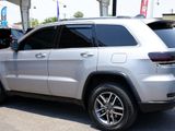 Used 2021 Jeep Grand Cherokee Limited image 5