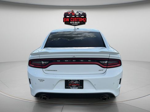Used 2022 Dodge Charger GT RWD image 6