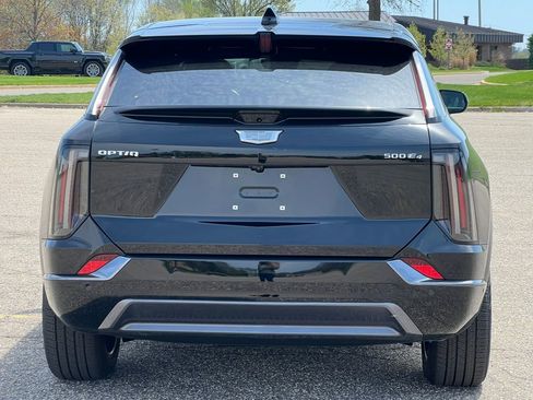 New 2026 Cadillac Optiq Sport 1 w/ LPO, Floor Liner Package AWD/4WD image 41