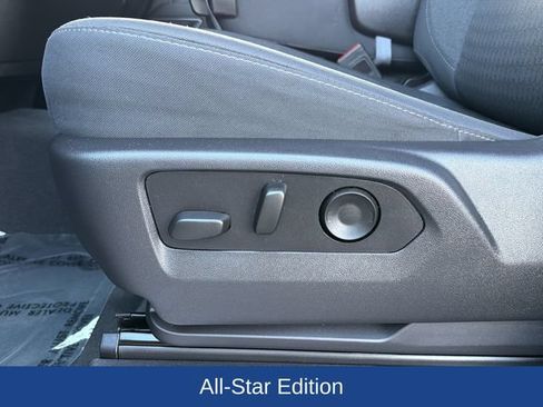 Used 2023 Chevrolet Silverado 1500 LT AWD/4WD image 21
