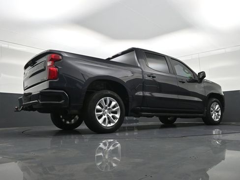 Used 2023 Chevrolet Silverado 1500 Custom RWD image 29