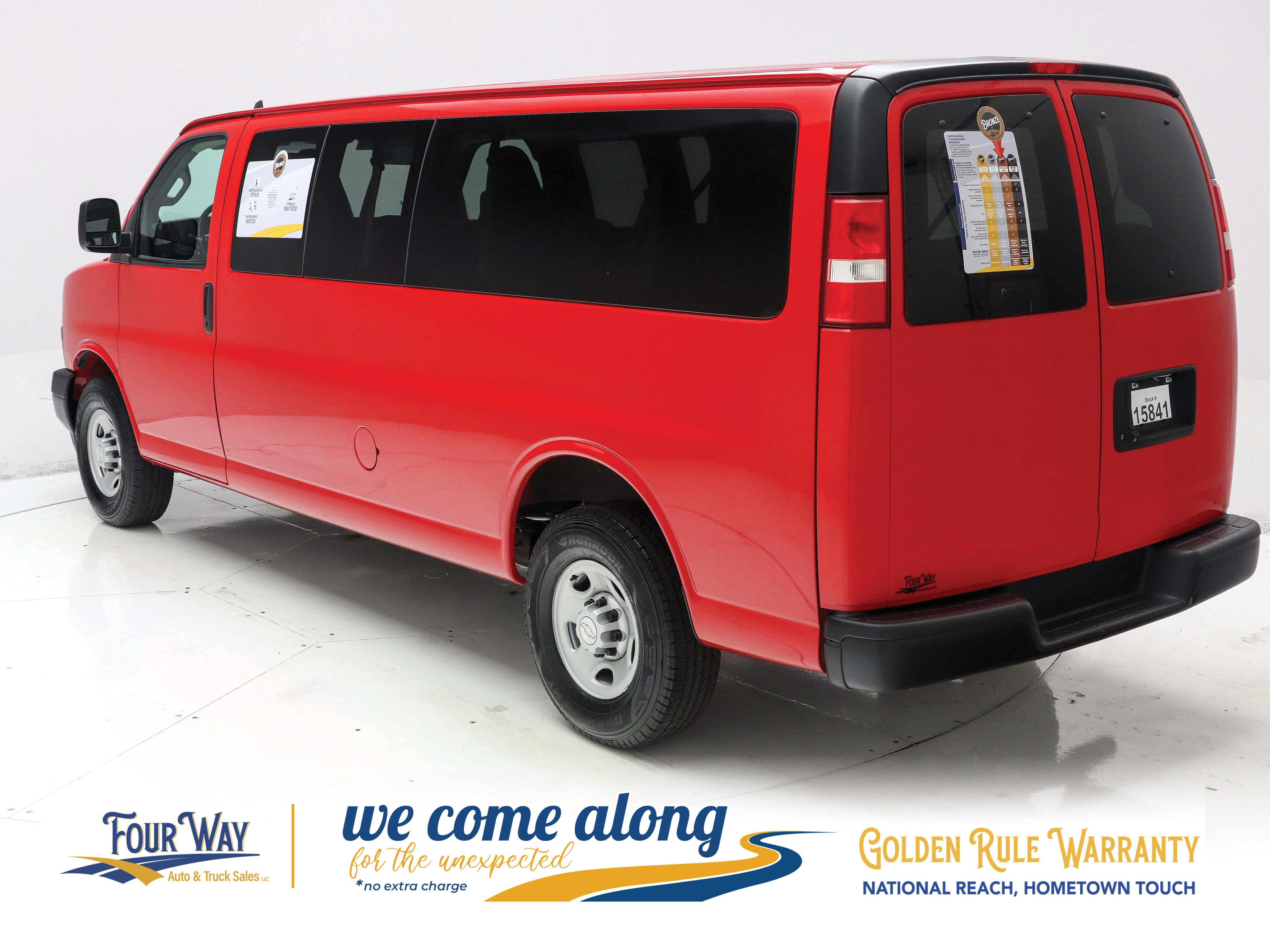 Used 2019 Chevrolet Express 3500 LS RWD image 6
