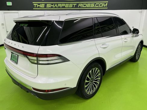 Used 2020 Lincoln Aviator Reserve w/ Equipment Group 201A RWD image 10