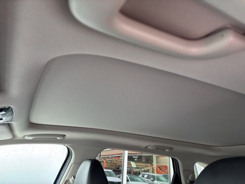 Certified 2024 Kia Sorento S w/ Panoramic Sunroof Package AWD/4WD image 21