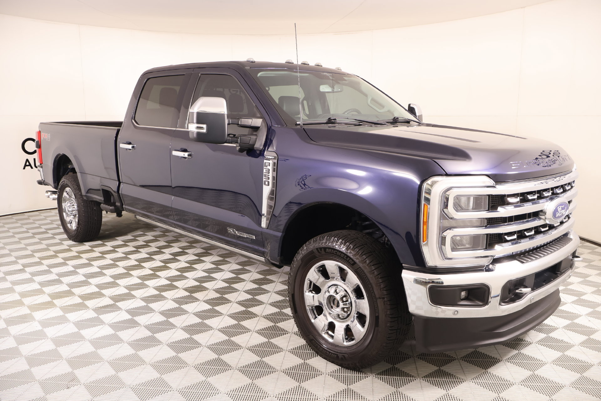 Used 2023 Ford F350 Lariat w/ Tow Technology Package AWD/4WD image 1