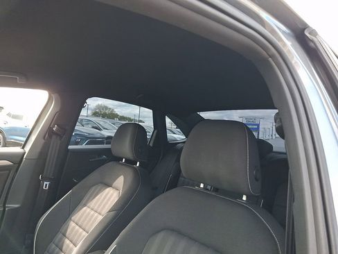 Used 2022 Volkswagen Jetta Sport FWD image 13