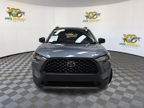 Used 2025 Toyota Corolla Cross LE FWD image 19