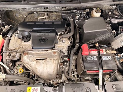 Used 2017 Toyota RAV4 XLE AWD/4WD image 42