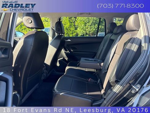 Used 2021 Volkswagen Tiguan SE AWD/4WD image 22