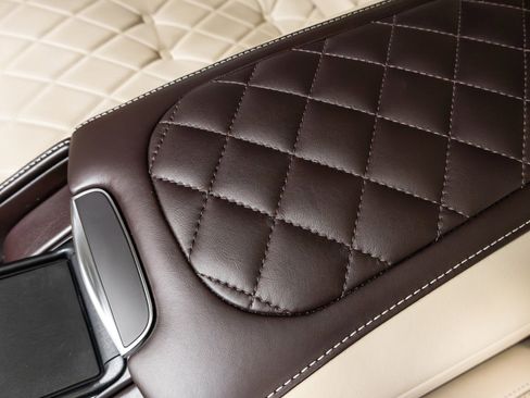 Used 2020 Mercedes-Benz Maybach S 560 4MATIC image 66