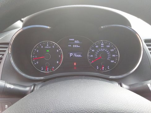 Used 2016 Kia Forte LX w/ LX Popular Package image 16