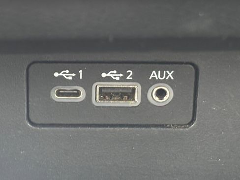 Used 2023 Nissan Altima 2.5 SR FWD image 6