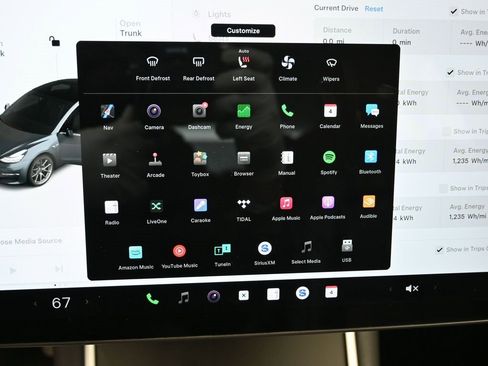 Used 2018 Tesla Model 3 Long Range image 30